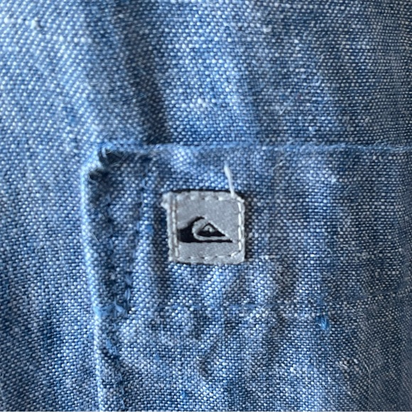 QuickSilver men’s button down shirt, size Medium - Picture 1 of 9
